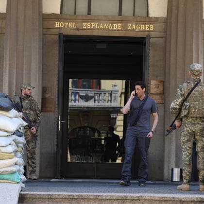 Zagreb, Croatia,100826 Filming of a movie about the war in Ukraine, directed by Doug Liman, outside the famous Hotel Esplanade in Zagreb, featuring Hollywood stars Sean Penn and Adrien Brody. Pictured: Adrien Brody. Photo: Ranko Suvar CROPIX Zagreb Croatia Copyright: xxRankoxSuvarx esplanade_film30-100826