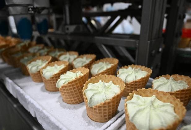 Russia Food Industry 9220053 10.08.2026 A view shows an ice cream production line at the Chistaya Liniya (Clean Line) plant, in Moscow Region, Russia. Maksim Blinov Sputnik Moscow region Russia  Copyright: xMaksimxBlinovx