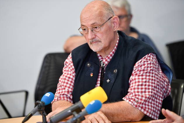 Die Landespressekonferenz der Saarländischen Parteien fand am Montag (10.08.2026) im Saarländischen Landtag in Saarbrücken statt. Im Bild: Christoph Schaufert, Stellvertretender Fraktionsvorsitzender der AfD. *** The Saarland State Press Conference of the Saarland political parties took place on Monday, August 10, 2026, at the Saarland State Parliament in Saarbrücken. Pictured is Christoph Schaufert, deputy parliamentary group leader of the AfD. bub
