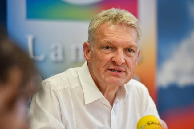 Die Landespressekonferenz der Saarländischen Parteien fand am Montag (10.08.2026) im Saarländischen Landtag in Saarbrücken statt. Im Bild: Stephan Toscani, Fraktionsvorsitzender der CDU. *** The Saarland State Press Conference of the Saarland political parties took place on Monday, August 10, 2026, at the Saarland State Parliament in Saarbrücken. Pictured is Stephan Toscani, CDU parliamentary group leader. bub