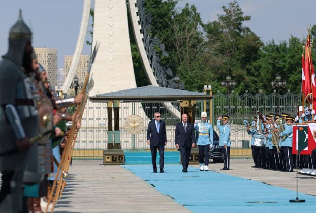 Turkish President Recep Tayyip Erdogan ANKARA, TURKIYE - AUGUST 10 : (----EDITORIAL USE ONLY - MANDATORY CREDIT - TURKISH PRESIDENCY MURAT KULA HANDOUT - NO MARKETING NO ADVERTISING CAMPAIGNS - DISTRIBUTED AS A SERVICE TO CLIENTS----) Turkish President Recep Tayyip Erdogan welcomes Austrian Chancellor Christian Stocker with an official ceremony at the Presidential Complex in Ankara, Turkiye on August 10, 2026. TUR Presidency Murat Kula Anadolu Ankara Turkey. Editorial use only. Please get in touch for any other usage.  Copyright: x2026xAnadoluxTURxPresidencyx xMuratxKulax
