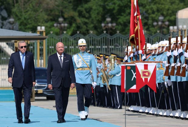 Turkish President Recep Tayyip Erdogan ANKARA, TURKIYE - AUGUST 10 : (----EDITORIAL USE ONLY - MANDATORY CREDIT - TURKISH PRESIDENCY MURAT KULA HANDOUT - NO MARKETING NO ADVERTISING CAMPAIGNS - DISTRIBUTED AS A SERVICE TO CLIENTS----) Turkish President Recep Tayyip Erdogan welcomes Austrian Chancellor Christian Stocker with an official ceremony at the Presidential Complex in Ankara, Turkiye on August 10, 2026. TUR Presidency Murat Kula Anadolu Ankara Turkey. Editorial use only. Please get in touch for any other usage.  Copyright: x2026xAnadoluxTURxPresidencyx xMuratxKulax