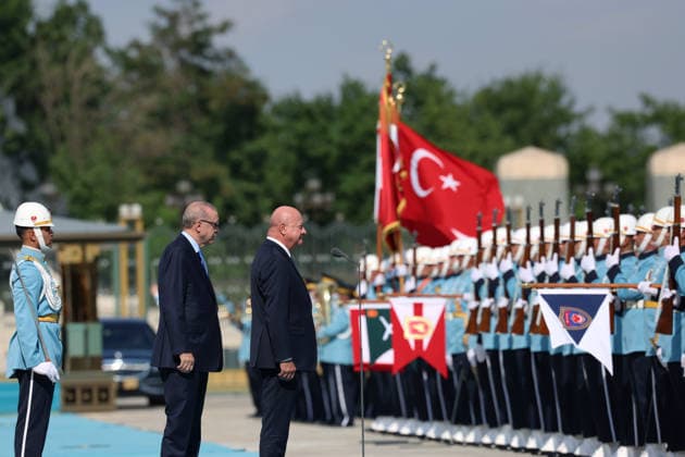Turkish President Recep Tayyip Erdogan ANKARA, TURKIYE - AUGUST 10 : (----EDITORIAL USE ONLY - MANDATORY CREDIT - TURKISH PRESIDENCY MURAT KULA HANDOUT - NO MARKETING NO ADVERTISING CAMPAIGNS - DISTRIBUTED AS A SERVICE TO CLIENTS----) Turkish President Recep Tayyip Erdogan welcomes Austrian Chancellor Christian Stocker with an official ceremony at the Presidential Complex in Ankara, Turkiye on August 10, 2026. TUR Presidency Murat Kula Anadolu Ankara Turkey. Editorial use only. Please get in touch for any other usage.  Copyright: x2026xAnadoluxTURxPresidencyx xMuratxKulax