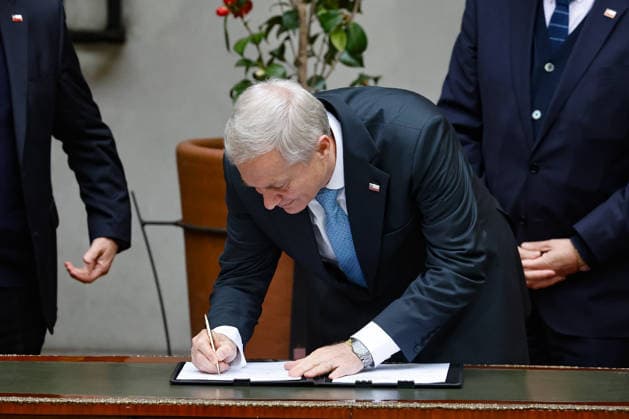 Santiago, August 10, 2026 President of the Republic José Antonio Kast presides over the signing of the constitutional reform bill as part of his Agenda Against Organized Crime and Terrorism (ACOT). Diego Martin Aton, Chile; Aton 1179497 jpeg  Copyright: DIEGOxMARTIN ATONxCHILE