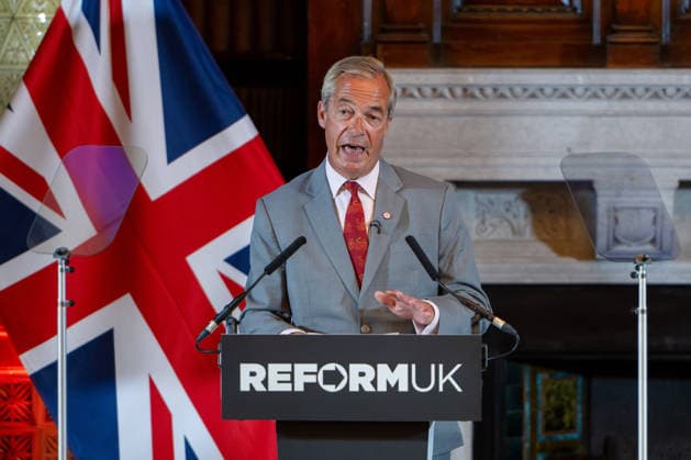 August 10, 2026, London, England, United Kingdom: NIGEL FARAGE, leader of Reform UK, speaks during a Reform UK press conference in Westminster, London. Britain, August 10, 2026. London United Kingdom - ZUMAk172 20260810_zip_k172_015 Copyright: xThomasxKrychx
