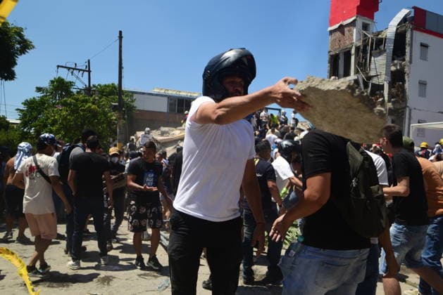 111 killed, 87 injured as magnitude 7.4 earthquake strikes Colombia CALI, COLOMBIA - AUGUST 10: Residents inspect damaged buildings after a magnitude 7.4 earthquake struck Colombia, killing at least 111 people and injuring 87 others, in Cali, Colombia, on August 10, 2026. According to authorities, around 1,500 properties have been affected across the country, while emergency crews continue search-and-rescue and damage-assessment operations. Edwin Rodriguez Pipicano Anadolu Cali Colombia. Editorial use only. Please get in touch for any other usage.  Copyright: x2026xAnadoluxEdwinxRodriguezxPipicanox