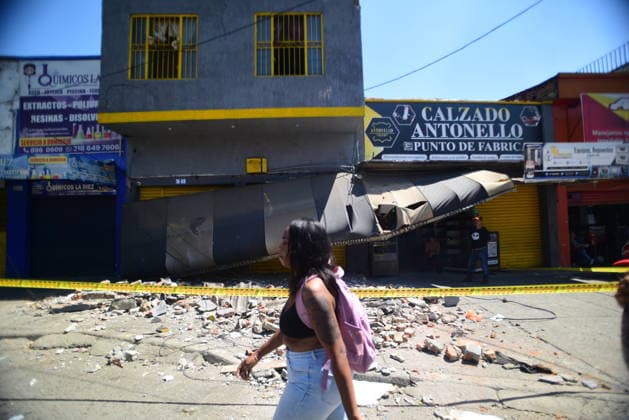 111 killed, 87 injured as magnitude 7.4 earthquake strikes Colombia CALI, COLOMBIA - AUGUST 10: Residents inspect damaged buildings after a magnitude 7.4 earthquake struck Colombia, killing at least 111 people and injuring 87 others, in Cali, Colombia, on August 10, 2026. According to authorities, around 1,500 properties have been affected across the country, while emergency crews continue search-and-rescue and damage-assessment operations. Edwin Rodriguez Pipicano Anadolu Cali Colombia. Editorial use only. Please get in touch for any other usage.  Copyright: x2026xAnadoluxEdwinxRodriguezxPipicanox