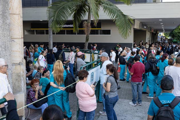 August 10, 2026, Medellin, Antioquia, Colombia: People gather outside buildings and streets in medellin after a 7,4 Earthquake that struck Colombia on August 10, 2026. Medellin Colombia - ZUMAvp1_ 20260810_zia_vp1_020 Copyright: xJuanxJosexPatinox
