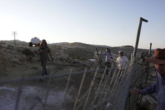 Israeli settlers raid village of Taybeh in Ramallah RAMALLAH, WEST BANK, PALESTINE - AUGUST 10 : Israeli settlers continue their raids on the Christian village of Taybeh, causing concern among local residents despite the Israeli army declaring the area a closed military zone, on August 10, 2026 in Ramallah, West Bank, Palestine. Issam Rimawi Anadolu Ramallah West Bank. Editorial use only. Please get in touch for any other usage.  Copyright: x2026xAnadoluxIssamxRimawix
