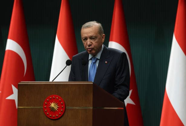 (260811) -- ANKARA, Aug. 11, 2026 -- Turkish President Recep Tayyip Erdogan speaks at a joint press conference with visiting Austrian Chancellor Christian Stocker in Ankara, T¨¹rkiye, on Aug.10, 2026. Turkish President Recep Tayyip Erdogan and visiting Austrian Chancellor Christian Stocker highlighted great potential in bilateral cooperation during a live-streamed joint press conference here on Monday. ( Handout via Xinhua) T?RKIYE-ANKARA-ERDOGAN-AUSTRIAN CHANCELLOR-PRESS CONFERENCE MustafaxKaya 