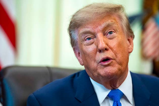 August 10, 2026, Washington, District Of Columbia, USA: United States President Donald J Trump speaks during an executive order signing that reevaluates childhood vaccines in the Oval Office of the White House in Washington, DC on August 10, 2026. While the executive order still recommends childhood vaccines for 11 diseases, including measles and polio, it calls for limiting vaccines for other diseases, like hepatitis A and B and meningococcal disease, to high-risk populations Washington USA  - ZUMAs152 20260810_faa_s152_006 Copyright: xBonniexCashx-xPoolxviaxCNPx