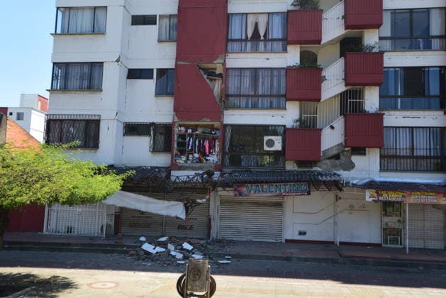 111 killed, 87 injured as magnitude 7.4 earthquake strikes Colombia CALI, COLOMBIA - AUGUST 10: Emergency crews carry out search, rescue and evacuation operations across Cali after a magnitude 7.4 earthquake struck western Colombia, on August 10, 2026 in Cali, Colombia. Preliminary reports indicate that several structures collapsed, buildings and roads were damaged, and some public services were temporarily disrupted. Hospitals activated emergency plans to treat the injured, while technical teams began assessing damaged buildings as authorities warned residents to avoid unsafe structures and remain alert for aftershocks. Edwin Rodriguez Pipicano Anadolu Cali Colombia. Editorial use only. Please get in touch for any other usage.  Copyright: x2026xAnadoluxEdwinxRodriguezxPipicanox