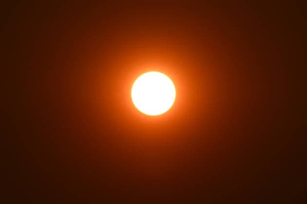 California s Timber Fire of wildfire in Big Sur BIG SUR, CALIFORNIA - AUG 10: The sun is seen through as heavy smoke as Timber Fire of wildfire continues in Big Sur of California, United States on August 10, 2026. Tayfun Coskun Anadolu California United States. Editorial use only. Please get in touch for any other usage.  Copyright: x2026xAnadoluxTayfunxCoskunx