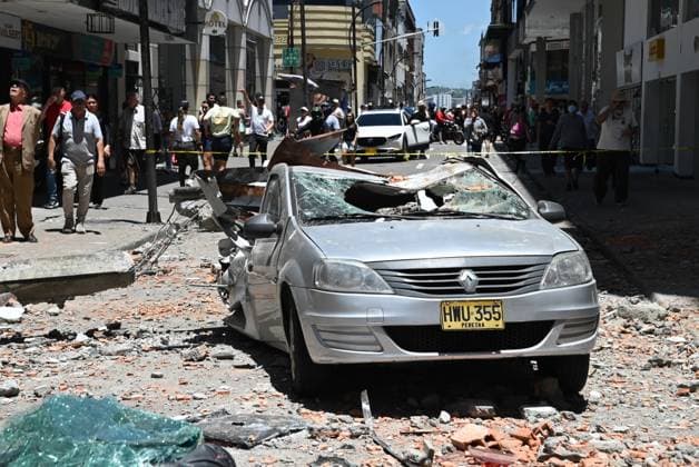 111 killed, 87 injured as magnitude 7.4 earthquake strikes Colombia PEREIRA, COLOMBIA - AUGUST 10: Residents and rescue workers carry out search, rescue and evacuation operations after a powerful earthquake struck Colombia, killing at least 18 people and causing widespread damage in Pereira, on August 10, 2026 in Pereira, Colombia. Preliminary reports indicate that several structures collapsed, buildings and roads were damaged, and some public services were temporarily disrupted. Hospitals activated emergency plans to treat the injured, while technical teams began assessing damaged buildings as authorities warned residents to avoid unsafe structures and remain alert for aftershocks. Alexis Munera Anadolu Pereira Colombia. Editorial use on  Copyright: x2026xAnadoluxAlexisxMunerax