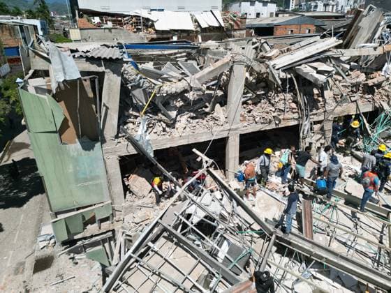 111 killed, 87 injured as magnitude 7.4 earthquake strikes Colombia PEREIRA, COLOMBIA - AUGUST 10: Residents and rescue workers carry out search, rescue and evacuation operations after a powerful earthquake struck Colombia, killing at least 18 people and causing widespread damage in Pereira, on August 10, 2026 in Pereira, Colombia. Preliminary reports indicate that several structures collapsed, buildings and roads were damaged, and some public services were temporarily disrupted. Hospitals activated emergency plans to treat the injured, while technical teams began assessing damaged buildings as authorities warned residents to avoid unsafe structures and remain alert for aftershocks. Alexis Munera Anadolu Pereira Colombia. Editorial use on  Copyright: x2026xAnadoluxAlexisxMunerax
