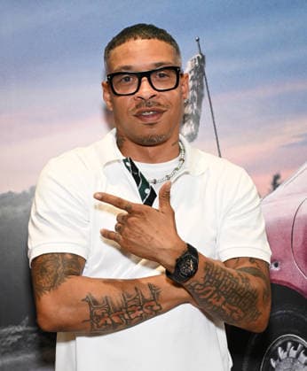 ˜Idiots™ Los Angeles Special Screening Chef Sean arriving to ˜Idiots™ Los Angeles Special Screening at Vidiots on August 10, 2026 in Eagle Rock, CA. Eagle Rock Vidiots California USA Copyright: xLISAxOConnor AFF-USA.comx