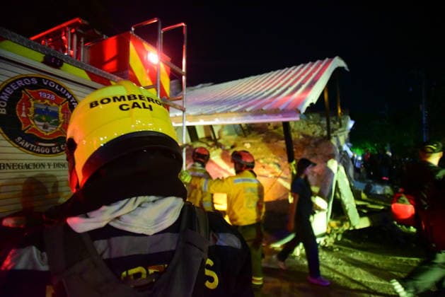 132 killed, 570 injured as magnitude 7.4 earthquake strikes Colombia CALI, COLOMBIA - AUGUST 10: Citizens and emergency response teams continue working to save lives and find the bodies of those who remain missing after a powerful earthquake struck Colombia, killing at least 18 people and causing widespread damage in Cali, Colombia, on August 10, 2026. According to the latest official report, the magnitude 7.4 earthquake has so far left 132 people dead and 570 injured nationwide, in addition to 1,575 homes affected and 61 buildings collapsed. In Cali, authorities have reported 188 people missing, while search and rescue operations continue in different parts of the city. Edwin Rodriguez Pipicano Anadolu Cali Colombia. Editorial use only.  Copyright: x2026xAnadoluxEdwinxRodriguezxPipicanox