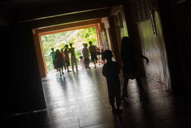 August 11, 2026, Quezon City, Quezon, Philippines: Evacuees in the residential areas of Quezon CIty, located near the currently overflowing La Mesa Dam seek shelter in a nearby school as flood and mud sweep through their streets and houses. Quezon City Philippines  - ZUMAy102 20260811_zip_y102_024 Copyright: xKenosisxYapx
