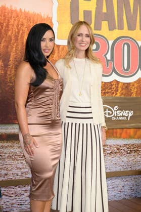 BURBANK, USA, August 10, 2026: Demi Lovato and Dana Walden at the world premiere of Disney s *Camp Rock 3* at the Walt Disney Studio Lot. Photo by Paul Smith, Featureflash 458817, August 10, 2026, Burbank, CA  Copyright: xPaulxSmithx xFeaturesxFlashx xStarfacex STAR_458817_050