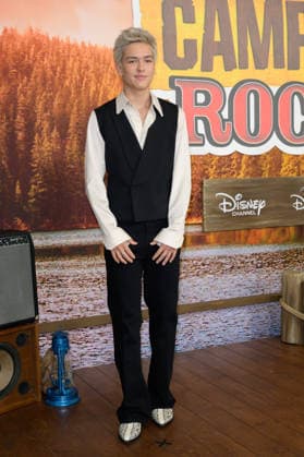 BURBANK, USA, August 10, 2026: Hudson Stone at the world premiere of Disney s *Camp Rock 3* at the Walt Disney Studio Lot. Photo by Paul Smith, Featureflash 458817, August 10, 2026, Burbank, CA  Copyright: xPaulxSmithx xFeaturesxFlashx xStarfacex STAR_458817_080