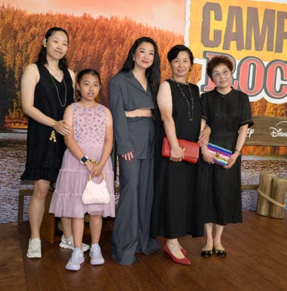 BURBANK, USA, August 10, 2026: Sherry Cola and guests at the world premiere of Disney s *Camp Rock 3* at the Walt Disney Studio Lot. Photo by Paul Smith. Featureflash 458817, August 10, 2026, Burbank, CA  Copyright: xPaulxSmithx xFeaturesxFlashx xStarfacex STAR_458817_107