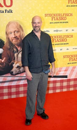 Stephan Zinner - Weltpremiere Steckerlfischfiasko Mathaeser Filmpalast in Muenchen - 10.August 2026 *** Stephan Zinner World Premiere of *Steckerlfischfiasko* at the Mathaeser Filmpalast in Munich, August 10, 2026