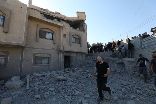 Aftermath of Home Demolition in Tell, West Bank TELL, WEST BANK AUGUST 11, 2026: Palestinians inspect the aftermath after a Palestinian home was destroyed in the town of Tell, west of Nablus, in the occupied West Bank, on August 11, 2026. West Bank Palestine, State of Copyright: x xNedalxShtiehx xJNAxPressx