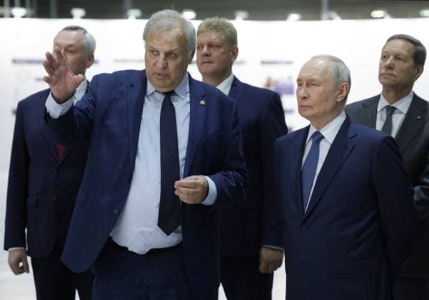Russia Putin Siberian Federal District 9220494 11.08.2026 Russian President Vladimir Putin, accompanied by Director of the Boreskov Institute of Catalysis Valerii Bukhtiyarov, Presidential Envoy to the Siberian Federal District Anatoly Seryshev, and State Duma First Deputy Speaker Alexander Zhukov, visits the Siberian Ring Photon Source (SKIF) synchrotron radiation facility near the Koltsovo science town in Novosibirsk region, Russia. Gavriil Grigorov Sputnik Novosibirsk Region Russia  Copyright: xGavriilxGrigorovx