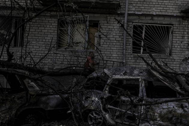 Deadly missile attack in Zaporizhia ZAPORIZHZHIA, UKRAINE - AUGUST 11: A view of the aftermath of the latest Russian attack, which killed six people and injured around 20 others in a civilian area in the southwestern part of the Zaporizhzhia at around 2 a.m. in Ukraine, on August 11, 2026. Niccolo Celesti Anadolu Zaporizhzhia Ukraine. Editorial use only. Please get in touch for any other usage.  Copyright: x2026xAnadoluxNiccoloxCelestix