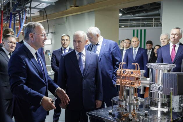 RUSSIA, NOVOSIBIRSK - AUGUST 11, 2026: Russia s President Vladimir Putin (2nd L front) visits Shared Research Facility of the Siberian Ring Source of Photons (SKIF). Pictured L-R: Alexei Likhachev, Director General of the Rosatom State Atomic Energy Corporation, Pavel Logachev, Director of Budker Institute of Nuclear Physics of the Siberian Branch of the Russian Academy of Sciences, Russia s Science and Higher Education Minister Valery Falkov, and Valery Bukhtiyarov, Director of Boreskov Institute of Catalysis of the Siberian Branch of the Russian Academy of Sciences; pictured R-L: Novosibirsk Region Governor Andrei Travnikov and Novosibirsk Russia  - ZUMAt113 20260811_zaa_t113_116 Copyright: xGavriilxGrigorovx
