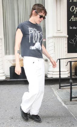 Kristen Stewart is spotted out in New York City as she promotes her new film The Wrong Girls Featuring: Kristen Stewart Where: New York City, New York, United States When: 11 Aug 2026 Credit: Roger Wong INSTARimages EDITORIAL USE ONLY. NOT FOR USE BY NEWSPAPERS BASED IN THE UK. Copyright: xx instar55910295