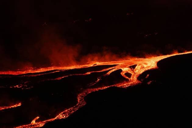 August 11, 2026, Catania, Italy: CATANIA, ITALY Ã¢â‚¬ AUGUST 11, 2026: A new eruptive vent has opened in the Valle del Bove on Mount Etna at an elevation of about 1,900 meters, amid renewed volcanic activity that has produced ash and disrupted air travel in eastern Sicily. Catania Airport, one of Italy s busiest airports, has faced repeated flight restrictions and cancellations in recent days because of volcanic ash, while the ash cloud has also affected flights to and from neighboring Malta. Catania Italy - ZUMAq101 20260811_zna_q101_133 Copyright: xTommasoxSfregolax