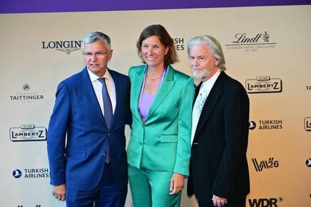 Media Night der Reit -Weltmeisterschaft in Aachen ** NUR FÜR REDAKTIONELLE ZWECKE ** EDITORIAL USE ONLY **<p>Mit der Medianight und ihren prominenten Gästen wird am Dienstag,11.August.2026, auf dem Gelände des CHIO Achen die AEI World Championships eröffnet.Im Bild die Präsidentin des Achener Rennvereins Stefanie Peters und Hermann Bühlbecker mit Otto Becker. Deutschland NRW Aachen Copyright: KaixKitschenberg *** Media Night at the World Equestrian Championships in Aachen ** FOR EDITORIAL PURPOSES ONLY ** EDITORIAL USE ONLY ** p The AEI World Championships will kick off on Tuesday, August 11, 2026, at the CHIO Aachen grounds with the Media Night and its celebrity guests. Pictured are Stefanie Peters, president of the Aachen Racing Clu Copyright: KaixKitschenberg doc8746iu6l2l5hddy7d85 ,EDITORIAL USE ONLY