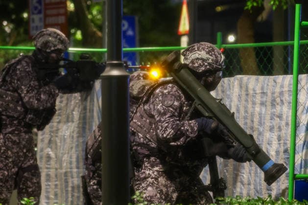 Han Kuang military exercise in Taiwan TAIPEI, TAIWAN - AUGUST 12: Taiwanese soldiers with anti-armor rocket launchers and machine guns conduct a defense drill in urban areas, as part of the Han Kuang military exercise, in Taipei City, Taiwan, on August 12, 2026. China said on Tuesday it will hold military exercises with Indonesian navies in sensitive waters east of Taiwan in mid-August. The announcement comes at a time when the self governing island is holding its annual Han Kuang exercises to brace for possible attacks by Beijing. Daniel Ceng Anadolu Taipei Taiwan. Editorial use only. Please get in touch for any other usage.  Copyright: x2026xAnadoluxDanielxCengx
