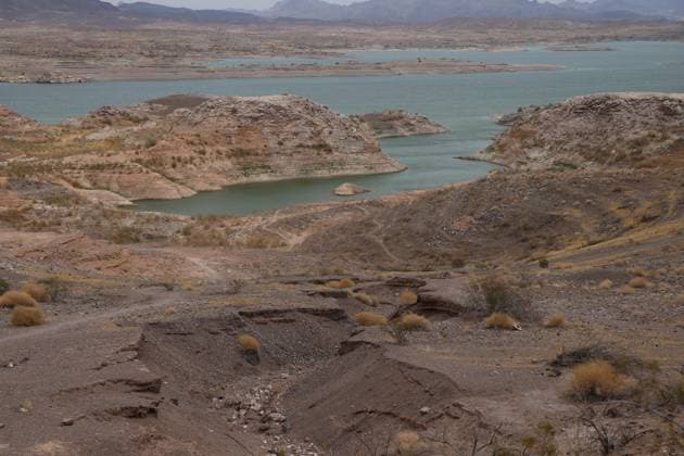 (260812) -- LOS ANGELES, Aug. 12, 2026 -- This photo taken on Aug. 11, 2026 shows a view of Lake Mead near Boulder City, Nevada, the United States. Lake Mead, the largest reservoir in the United States, has fallen to its lowest water level since it was first filled in 1937, amid a prolonged drought, according to data from the U.S. Bureau of Reclamation. (Photo by Xinhua) U.S.-NEVADA-LAKE MEAD-DROUGHT-WATER LEVEL ZengxHui 