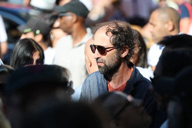 French DJ Kavinsky Funeral in Montmartre - Paris Thomas Bangalter (Daft Punk) arriving to the funeral ceremony for French DJ Vincent Belorgey, better known by his stage name Kavinsky at Saint-Pierre-de-Montmartre Church, perched atop Montmartre hill in the 18th arrondissement of Paris, France on August 12, 2026. Photo by Raphael Lafargue ABACAPRESS.COM Paris Ile-de-France France  Copyright: xLafarguexRaphael ABACAx