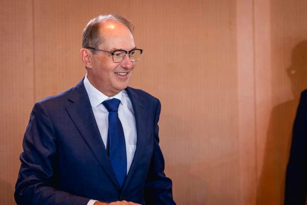 Alexander Dobrindt (CSU), Bundesminister des Innern, aufgenommen im Rahmen einer Kabinettssitzung in Berlin, 12.08.2026. Berlin Deutschland *** Alexander Dobrindt (CSU), Federal Minister of the Interior, photographed during a cabinet meeting in Berlin, August 12, 2026, Berlin, Germany Copyright: xJulianexSonntagx