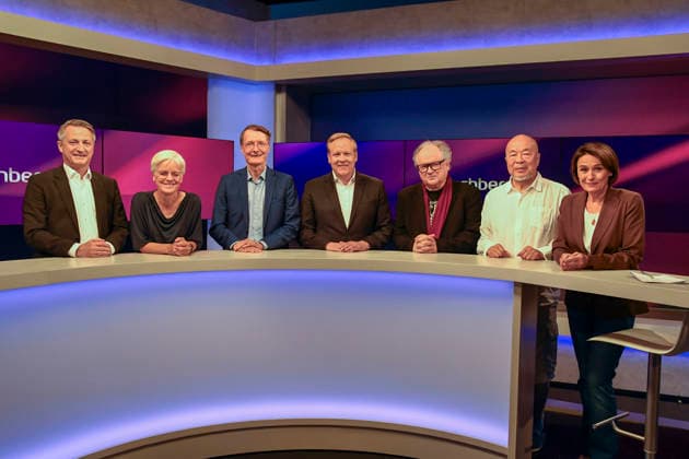 ABB MAISCHBERGER- Nikolaus Hermann Blome Journalist Ulrike Herrmann Journalistin Karl Wilhelm Lauterbach Gesundheitsoekonom und Politiker Tilman Moritz Kuban CDU Politiker Heinz Rudolf Erich Arthur Kunze Rocksaenger Ai Weiwei chinesischer Konzeptkuenstler und Sandra Maischberger Moderatorin zu Gast in der ARD TV Talkshow maischberger am 11.August 2026 in Berlin Berlin Deutschland *** ABB MAISCHBERGER Nikolaus Hermann Blome, journalist; Ulrike Herrmann, journalist; Karl Wilhelm Lauterbach, health economist and politician; Tilman Moritz Kuban, CDU politician; Heinz Rudolf Erich Arthur Kunze, rock singer; Ai Weiwei, Chinese conceptual artist; and Sandra Maischberger, host, as guests on the ARD TV talk show *mais*chberger on August 11, 2026,