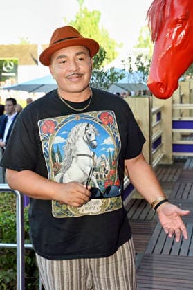 Lou Bega bei der Media Night der FEI World Championships Aachen 2026 im Champions Circle am Reitstadion. Aachen, 11.08.2026 *** Lou Bega at the Media Night for the 2026 FEI World Championships Aachen in the Champions Circle at the Aachen Equestrian Stadium, August 11, 2026 Foto:xC.xAdolph xFuturexImagex fei_6863