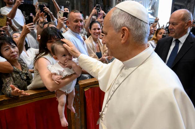 ITALY - POPE LEO XIV DURING THE WEEKLY GENERAL AUDIENCE IN ST PETER S BASILICA IN THE VATICAN- 2026 8 12 Italy, Rome, Vatican, 2026 8 12 Pope Leo XIV during the weekly general audience in St Peter s Basilica at the Vatican EDITORIAL USE ONLY - NO BOOKS Copyright: xALESSIAxGIULIANIx