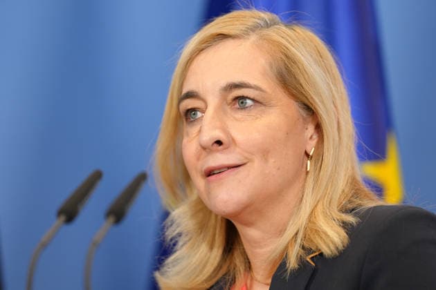 Pressekonferenz mit Bundesministerin Warken und Innenminister Dobrindt zur Reform des Rechts der Nachrichtendienste Bundesministerin Nina Warken im Portrait bei der Pressekonferenz im Nachgang der Sitzung des Bundeskabinett zur Reform des Rechts der Nachrichtendienste, Berlin, 12.08.2026 Berlin Berlin Deutschland *** Press conference with Federal Minister Warken and Interior Minister Dobrindt on the reform of intelligence service legislation. A portrait of Federal Minister Nina Warken at the press conference following the Federal Cabinet meeting on the reform of intelligence service legislation, Berlin, August 12, 2026, Berlin, Berlin, Germany