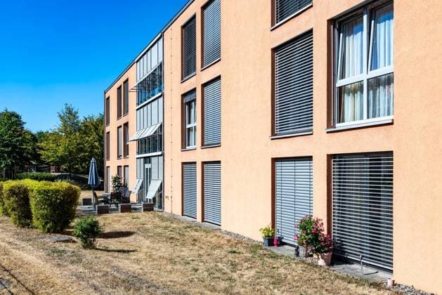 Laumann im Alfred-Delp-Haus ** NUR FÜR REDAKTIONELLE ZWECKE ** EDITORIAL USE ONLY **<p>Gesundheitsminister Laumann besucht am Mittwoch, den 12.08.2026 die Senioreneinrichtung Alfred-Delp-Haus in Dinslaken. Es geht um Klimatisierung. Das Beschattungskonzept. Deutschland NRW Dinslaken Copyright: ErwinxPottgiesser *** Laumann at the Alfred Delp Haus ** FOR EDITORIAL USE ONLY ** EDITORIAL USE ONLY ** p Health Minister Laumann will visit the Alfred Delp Haus senior living facility in Dinslaken on Wednesday, August 12, 2026. The focus will be on air conditioning and the shading concept. Germany, North Rhine-Westphalia, Dinslaken. Copyright ErwinxPottgiesser Copyright: ErwinxPottgiesser doc874k1fseqzl1yiame89 ,EDITORIAL USE ONLY