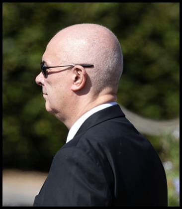 . 12 08 2026. Buckfast, United Kingdom. Broadcaster Iain Dale leaving the funeral of Ann Widdecombe at Buckfast Abbey l in Buckfast, United Kingdom.  xStephenxLockx xi-Imagesx IIM-26942-0010