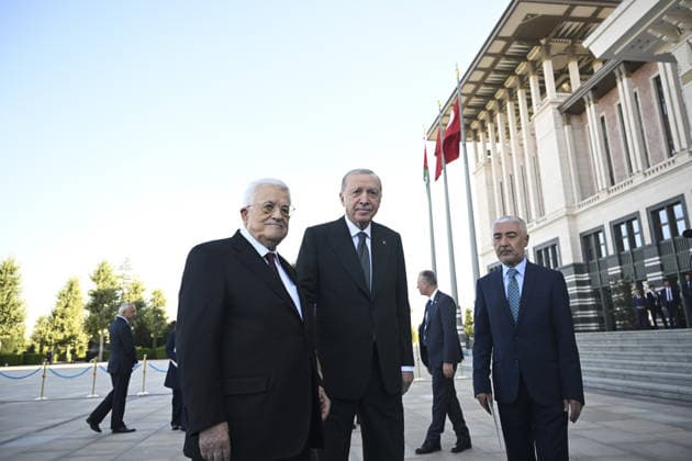 Recep Tayyip Erdogan - Mahmoud Abbas meeting in Ankara ANKARA, TURKIYE - AUGUST 12 : Turkish President Recep Tayyip Erdogan welcomes Palestinian President Mahmoud Abbas with an official ceremony at the Presidential Complex during his official visit to Ankara, Turkiye on August 12, 2026. Dogukan Keskinkilic Anadolu Ankara Turkey. Editorial use only. Please get in touch for any other usage.  Copyright: x2026xAnadoluxDogukanxKeskinkilicx