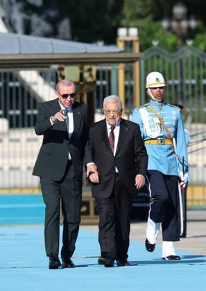 Recep Tayyip Erdogan - Mahmoud Abbas meeting in Ankara ANKARA, TURKIYE - AUGUST 12: (----EDITORIAL USE ONLY - MANDATORY CREDIT - TURKISH PRESIDENCY MURAT KULA HANDOUT - NO MARKETING NO ADVERTISING CAMPAIGNS - DISTRIBUTED AS A SERVICE TO CLIENTS----) Turkish President Recep Tayyip Erdogan welcomes Palestinian President Mahmoud Abbas with an official ceremony at the Presidential Complex during his official visit to Ankara, Turkiye, on August 12, 2026. TUR Presidency Murat Kula Handout Anadolu Ankara Turkey. Editorial use only. Please get in touch for any other usage.  Copyright: x2026xAnadoluxTURxPresidency xMuratxKulax xHandoutx