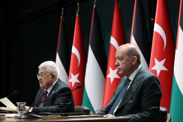 Recep Tayyip Erdogan - Mahmoud Abbas meeting in Ankara ANKARA, TURKIYE - AUGUST 12: (----EDITORIAL USE ONLY - MANDATORY CREDIT - TURKISH PRESIDENCY MURAT CETINMUHURDAR HANDOUT - NO MARKETING NO ADVERTISING CAMPAIGNS - DISTRIBUTED AS A SERVICE TO CLIENTS----) Turkish President Recep Tayyip Erdogan (R) holds a joint press conference with Palestinian President Mahmoud Abbas (L) after their meeting at the Presidential Complex in Ankara, Turkiye on August 12, 2026. TUR Presidency Murat Cetinmuhurdar Anadolu Ankara Turkey. Editorial use only. Please get in touch for any other usage.  Copyright: x2026xAnadoluxTURxPresidency xMuratxCetinmuhurdarx
