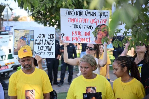 August 12, 2026, Tel Aviv, Israel: TEL AVIV, ISRAEL Ã¢â‚¬ AUGUST 12, 2026: Protesters gather outside the offices of the Israel Security Agency (Shin Bet) to mark 900 days since the abduction of Heymanot Kasau in Tel Aviv, Israel, August 12, 2026. Demonstrators call for answers from the authorities and renewed efforts in the ongoing search for Kasau, whose disappearance remains unresolved. Tel Aviv Israel - ZUMAq101 20260812_zna_q101_143 Copyright: xPaulinaxPatimerx