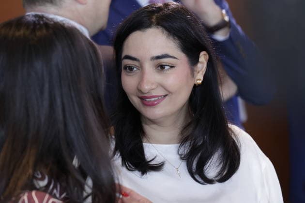 Reem Alabali Radovan, Bundesministerin für wirtschaftliche Zusammenarbeit und Entwicklung, Deutschland, Berlin, Bundeskanzleramt, Das Bundeskabinett befasst sich in seiner 55. Sitzung am 12. August 2026 unter anderem mit dem Gesetzentwurf zur Einführung einer Frühstartrente. *** Reem Alabali Radovan, Federal Minister for Economic Cooperation and Development, Germany, Berlin, Federal Chancellery; At its 55th meeting on August 12, 2026, the Federal Cabinet will address, among other things, the draft bill to introduce an early retirement pension
