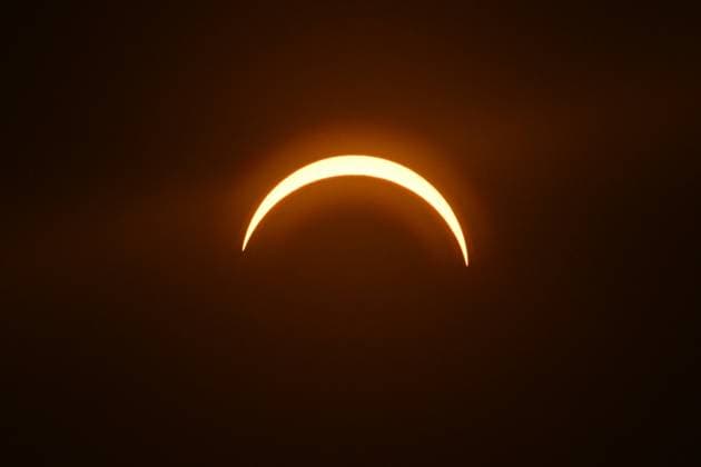 88% Ecilpse Of The Sun 12 08 2026 WIMEREUX, FRANCE - AUGUST 12 : A partial eclipse of the sun of a maximum of 88% pictured on August 12, 2026 in Wimereux, France, 12 08 2026 Wimereux France  Copyright: xPhilipxReynaersx
