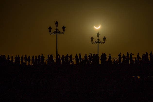 Eclipse on the Seville Horizon Eclipse on the Seville Horizon August 12, 2026, in Seville, Andalusia, Spain On Wednesday, August 12, the total solar eclipse plunged more than half the country into deep, historic darkness, as it is the first of its kind on the Iberian Peninsula in over 100 years; specifically, the last one was in 1912. AUGUST 12, 2026 Francisco J. Seville, Andalusia Seville, Andalusia, Spain  Copyright: xFranciscoxJ.xOlmox 7711767